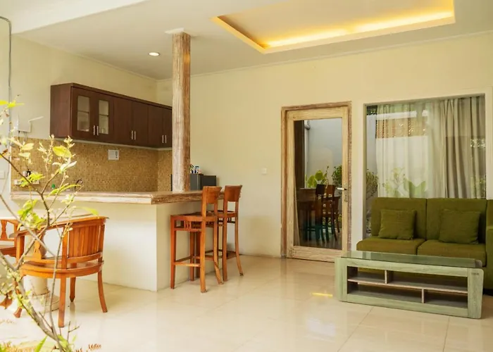 Bali Balitung * Seminyak (Bali)